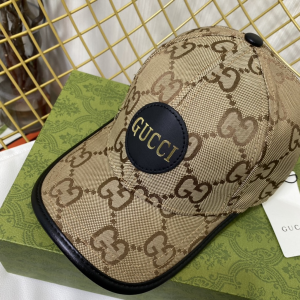 Gucci Beige Jumbo GG Canvas Baseball Hat 