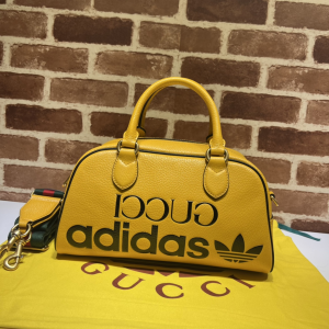 Adidas x Gucci Mini Duffle Bag Yellow Leather Gucci Adidas Trefoil Print Adidas x Gucci Mini Duffle Bag Yellow Leather Gucci Adidas Trefoil Print