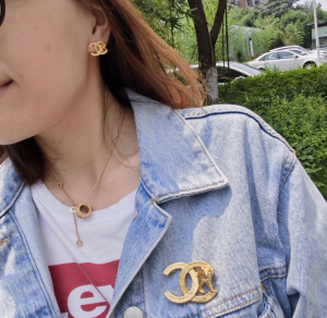 Replica Womens Jewelry Chanel Gold CC Lion Brooch A39PP180 AA188120