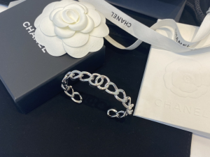 Replica Womens Jewelry Chanel Silver CC Logo Link Bracelets A39PP180 AA188123