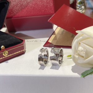 Replica Womens Jewelry Cartier Silver Diamonds Rings A173PP180 AA188550