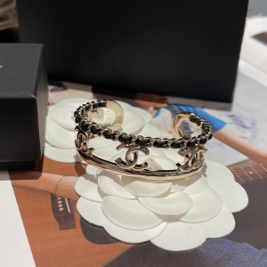Replica Womens Jewelry Chanel 2022 Gold Cuff Bracelet A173PP280 AA188552