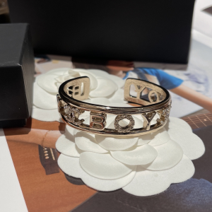 Replica Womens Jewelry Chanel 2022 Gold Cuff Bracelet A173PP280 AA188552