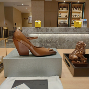 Prada 2022 Brown Calf Leather Pumps 85MM 