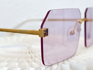 Replica Womens Sunglasses Fendi Replica Sunglasses FOL524A A65PP180 AA189020