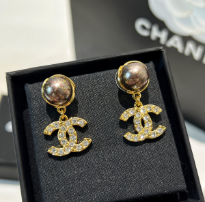 Replica Womens Jewelry Chanel Crystals CC Logo Pearl Earrings A62PP180 AA189248