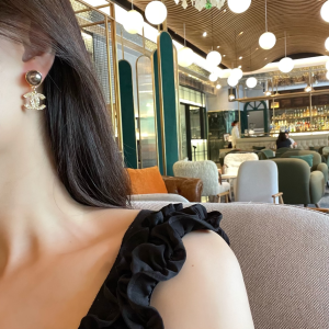 Replica Womens Jewelry Chanel Crystals CC Logo Pearl Earrings A62PP180 AA189248