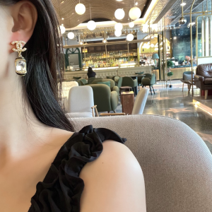 Replica Womens Jewelry Chanel Pearls CC Logo Earrings A62PP180 AA189245