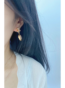 Replica Womens Jewelry Chanel Pearls CC Logo Earrings A62PP180 AA189245