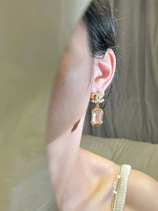 Replica Womens Jewelry Chanel Pearls CC Logo Earrings A62PP180 AA189245