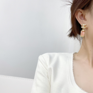 Replica Womens Jewelry Chanel Pearls CC Logo Earrings A62PP180 AA189245