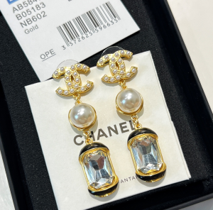 Replica Womens Jewelry Chanel Pearls CC Logo Earrings AB8910 A62PP180 AA189243