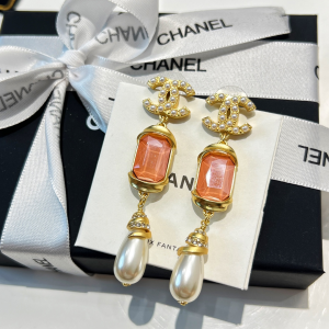Replica Womens Jewelry Chanel Pearls CC Logo Earrings AB8910 A62PP180 AA189244