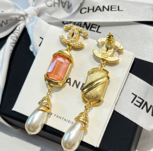 Replica Womens Jewelry Chanel Pearls CC Logo Earrings AB8910 A62PP180 AA189244
