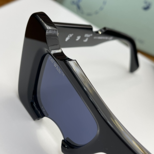 Replica Womens Sunglasses Off White Replica Cady Sunglasses OERI021 A182PP180 AA189371