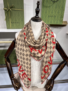 Replica Womens Scarf Gucci GG Love Silk Scarf in Beige 140x140CM A190PP280 AA189510