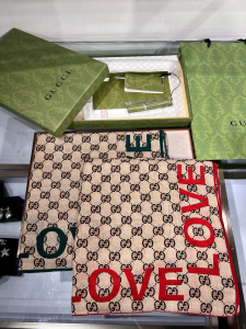 Replica Womens Scarf Gucci GG Love Silk Scarf in Beige 140x140CM A190PP280 AA189510