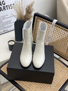 Replica Womens Shoes Chanel White Leather Ankle Boot 50MM 35 To 41 A151PP580 AA189439