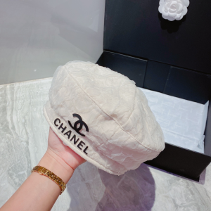 Replica Womens Hats Chanel CC Logo Beige Beret Hat A190PP180 AA189650
