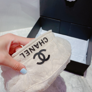 Replica Womens Hats Chanel CC Logo Beige Beret Hat A190PP180 AA189650