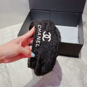 Replica Womens Hats Chanel CC Logo Black Beret Hat A190PP180 AA189649