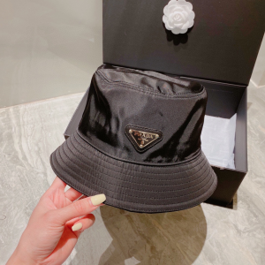 Prada Black Re Nylon Bucket Hat 