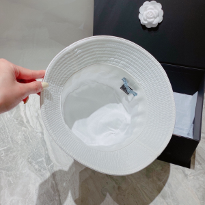 Replica Womens Hats Prada White Re Nylon Bucket Hat A190PP180 AA189652