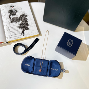 Replica Womens Jewelry Harry Winston HW Logo Diamonds Necklace A62PP280 AA189576