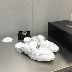 Chanel CC Logo White Leather Flat Mules 