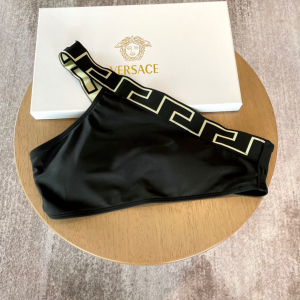 Replica Free Gift Versace Greca Border Bikini Swimsuit Black SML A123PP105 AA190043