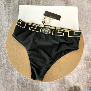 Replica Free Gift Versace Greca Border Bikini Swimsuit Black SML A123PP105 AA190043
