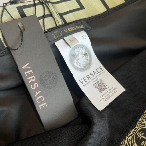 Replica Free Gift Versace Greca Border Bikini Swimsuit Black SML A123PP105 AA190043