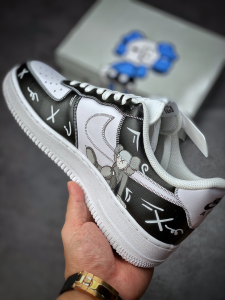 Replica Mens Shoes Kaws x Nike Air Force 1 Low 07 Sneakers 36 To 45 A221PP480 AA190151
