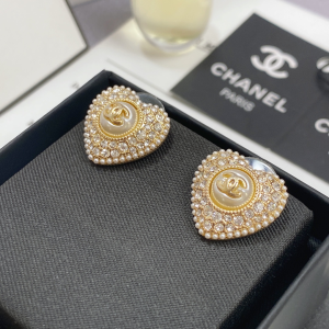 Replica Womens Jewelry Chanel CC Logo Heart Earrings A152PP180 AA190132