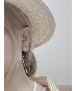 Replica Womens Jewelry Chanel CC Logo Heart Earrings A152PP180 AA190132