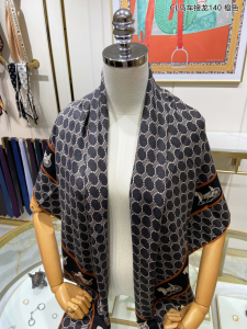 Replica Womens Scarf Celine Triomphe Silk Scarf Orange 140x140CM A151PP280 AA190047