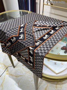 Replica Womens Scarf Celine Triomphe Silk Scarf Orange 140x140CM A151PP280 AA190047