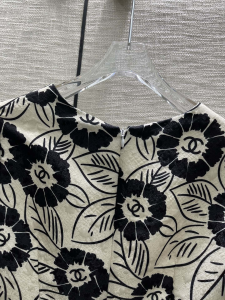 Replica Womens Clothing Chanel CC Logo Leaf Mini Dress in White SML A198PP780 AA190347