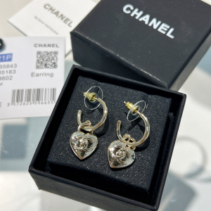 Replica Womens Jewelry Chanel Gold CC Logo and Heart Earrings A62P180 AA190390