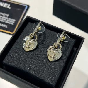 Replica Womens Jewelry Chanel Gold CC Logo and Heart Earrings A62P180 AA190390