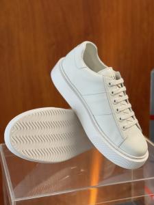 Replica Mens Shoes Prada Vintage Leather Sneaker in White 38 To 45 A151PP580 AA190510