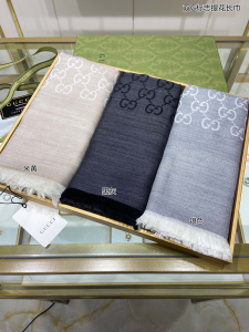 Replica Womens Scarf Gucci GG Silk Cashmere Scarf in Gray 70x200CM A151PP280 AA190443