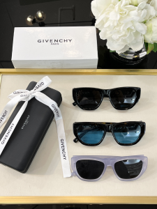 Replica Womens Sunglasses Givenchy Replica Sunglasses GV7202 Brown A65PP180 AA190792
