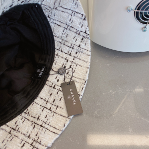 Replica Womens Hats Chanel White Tweed Bucket Cap Hat A190PP180 AA191061
