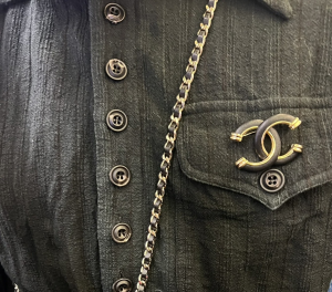 Replica Womens Jewelry Chanel Black CC Logo Brooch A152PP180 AA191021