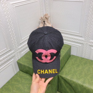 Essenceofluxury Womens Hats Chanel CC Logo Black Cotton Baseball Cap Hat A190PP180 AA191327