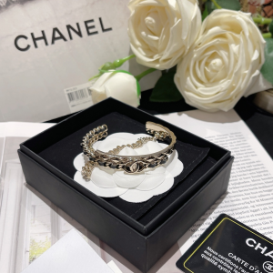 Essenceofluxury Womens Jewelry Chanel CC Gold Chain Leather Bracelet A173PP180 AA191308