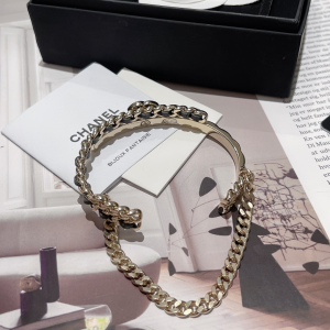 Essenceofluxury Womens Jewelry Chanel CC Gold Chain Leather Bracelet A173PP180 AA191308