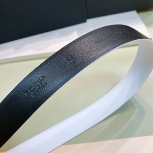 Essenceofluxury Womens Belts Chanel CC Logo White Leather Belt 30MM A175PP240 AA191620