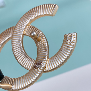 Essenceofluxury Womens Belts Chanel Pearl CC Logo Black Leather Belt 30MM A175PP240 AA191621